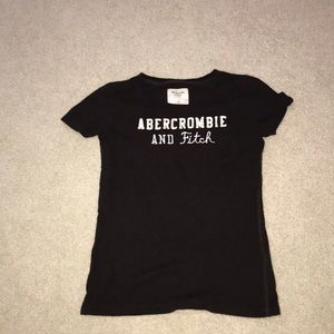 Abercrombie & Fitch tee!